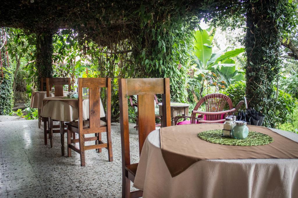 Hotel Y Restaurante La Casa Rosa Santa Cruz La Laguna Eksteriør billede