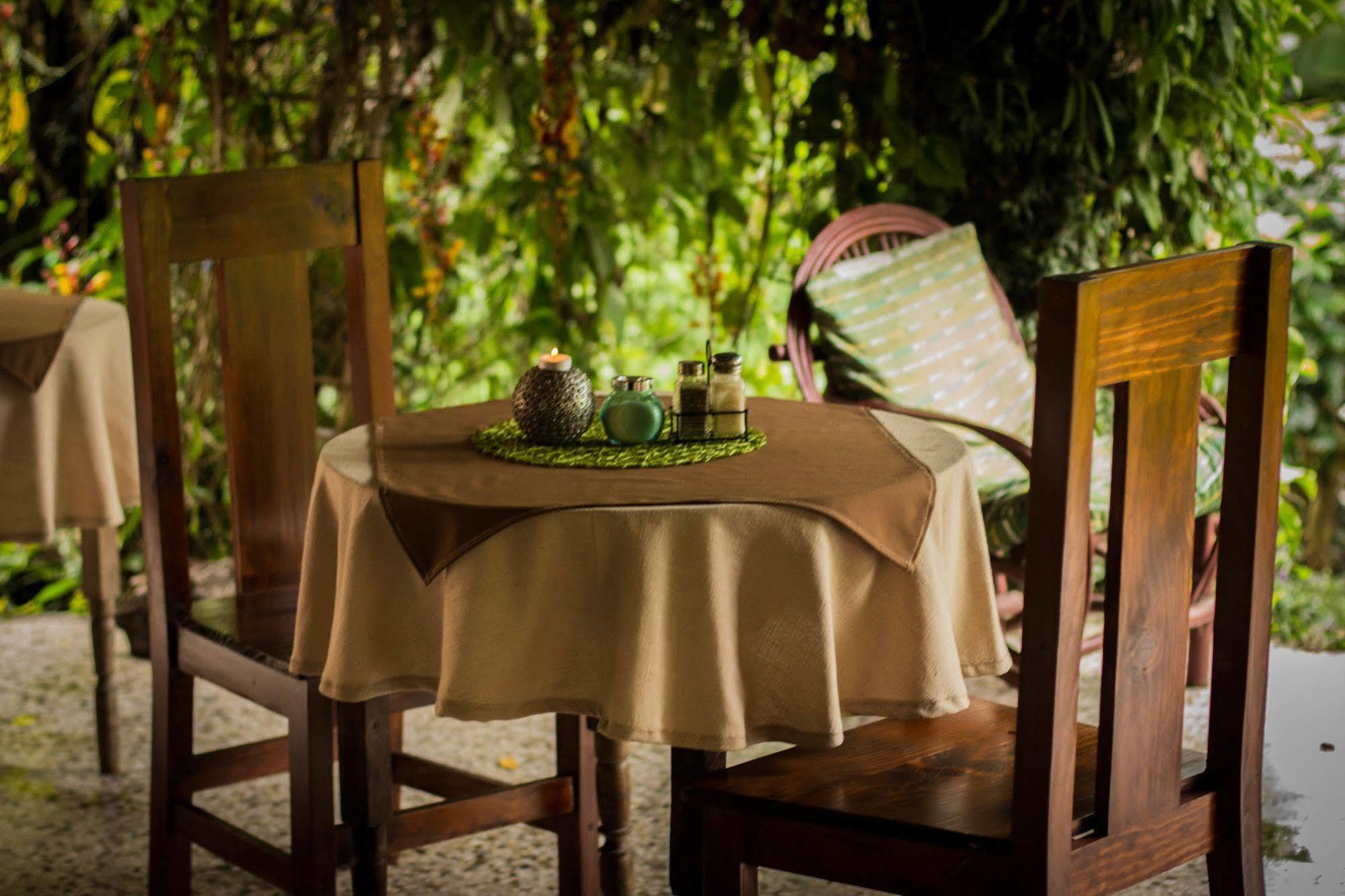 Hotel Y Restaurante La Casa Rosa Santa Cruz La Laguna Eksteriør billede